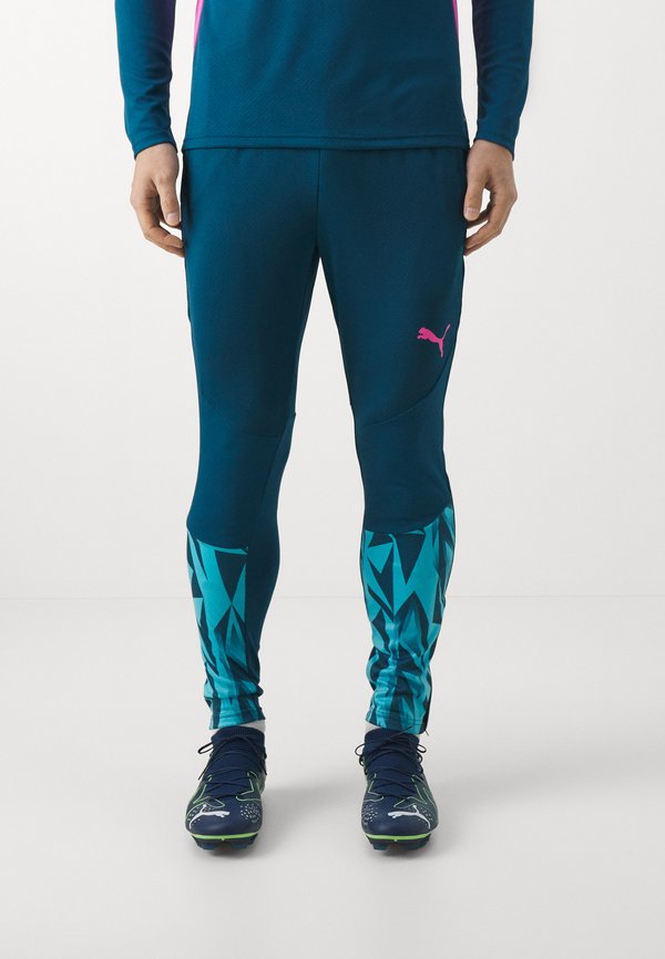 Puma INDIVIDUALFINAL TRAINING PANTS - Tracksuit bottoms - ocean tropic/bright aqua