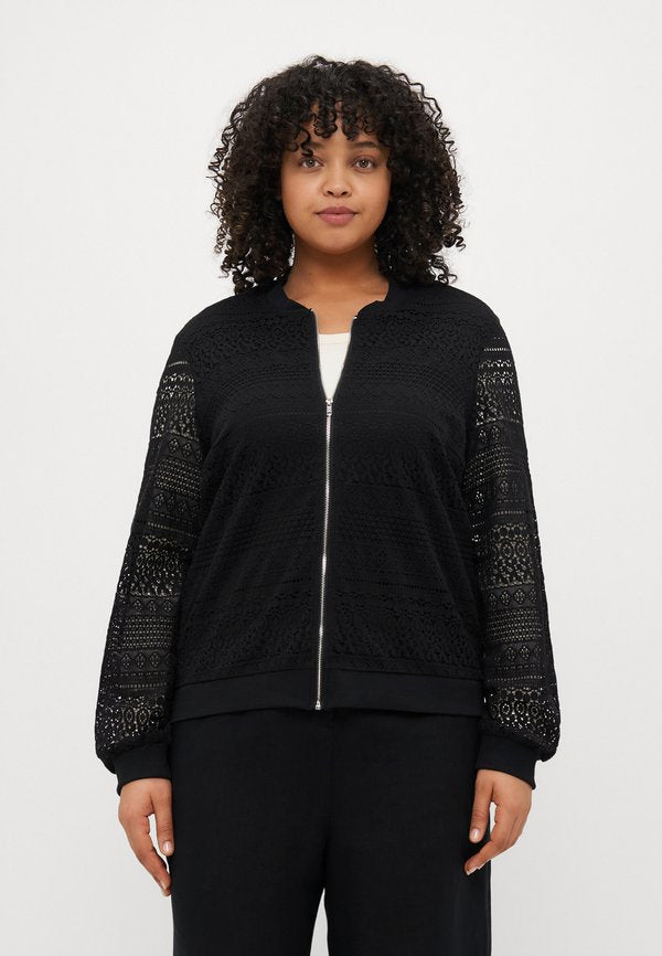 Vero Moda Curve VMCHONEY JACKET - Bomber Jacket - black