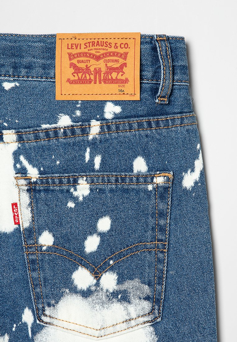 Levi's®