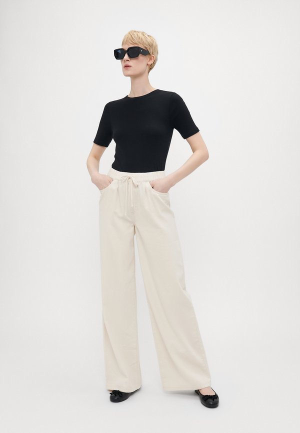 Vero Moda Tall VMVALERIA STRING STRAIGHT