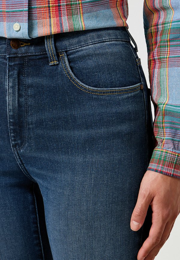 Wrangler SLIM