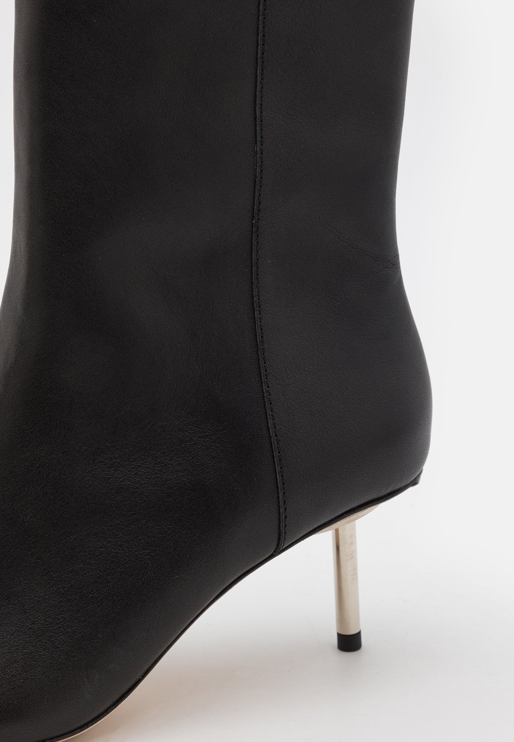 STAND STUDIO MADISON STUDDED BOOT