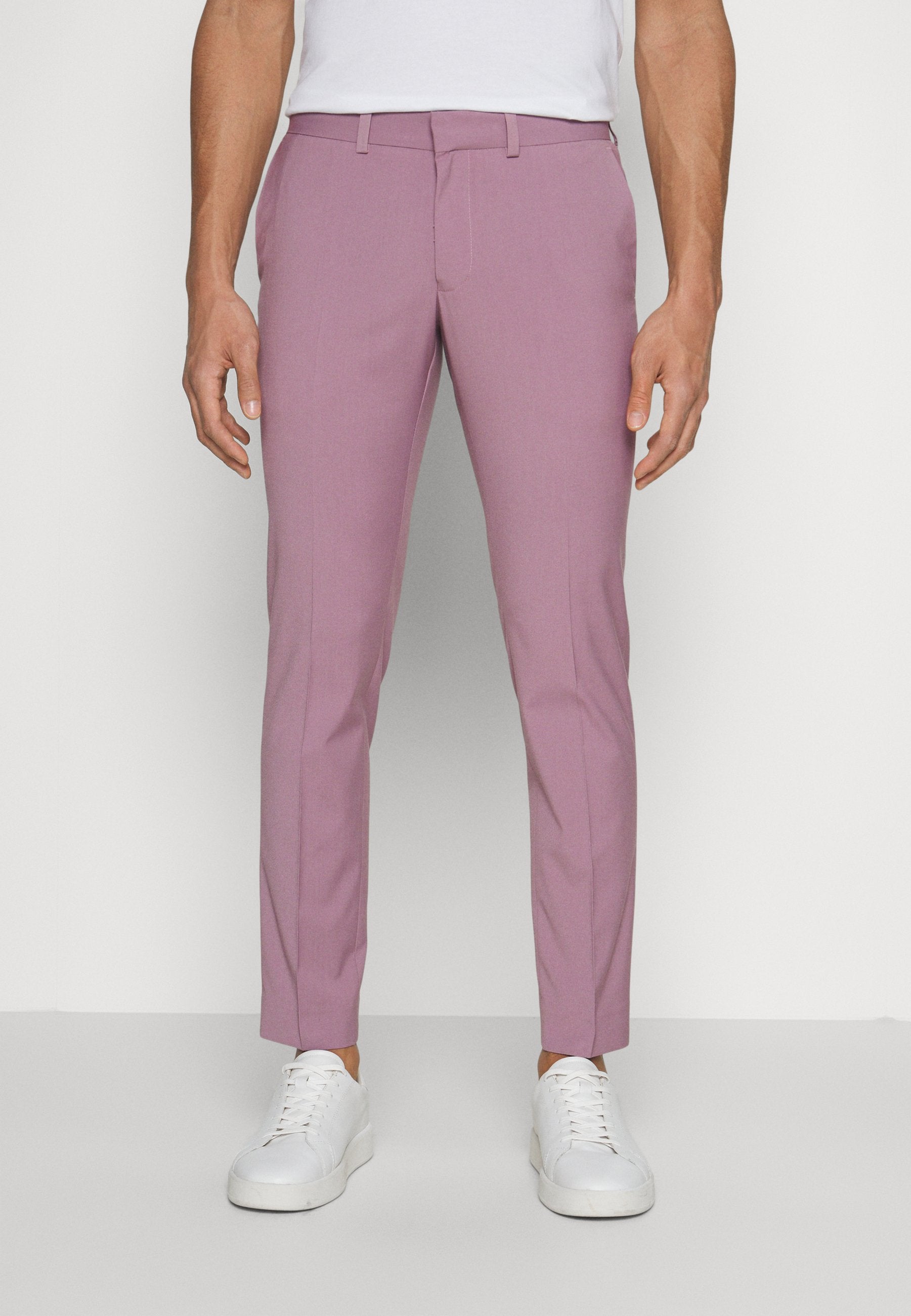 Isaac Dewhirst THE FASHION SUIT NOTCH