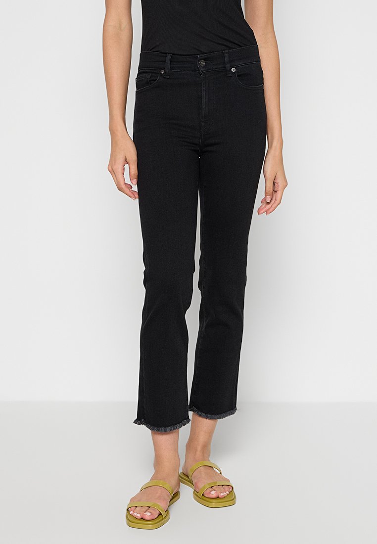 7 for all mankind SLIM ILLUSION SATURDAY NIGHT