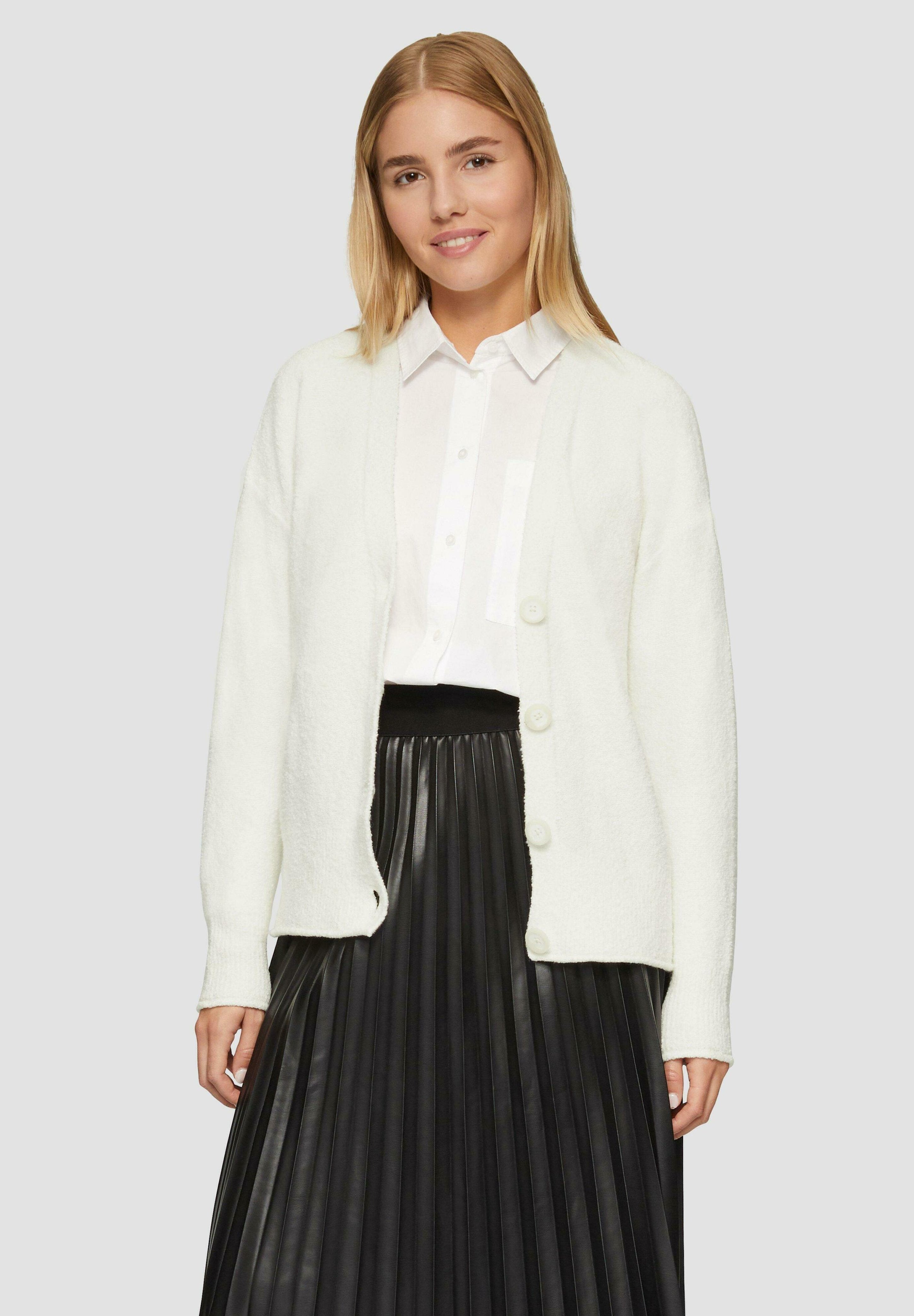 s.Oliver Strickjacke Media 3