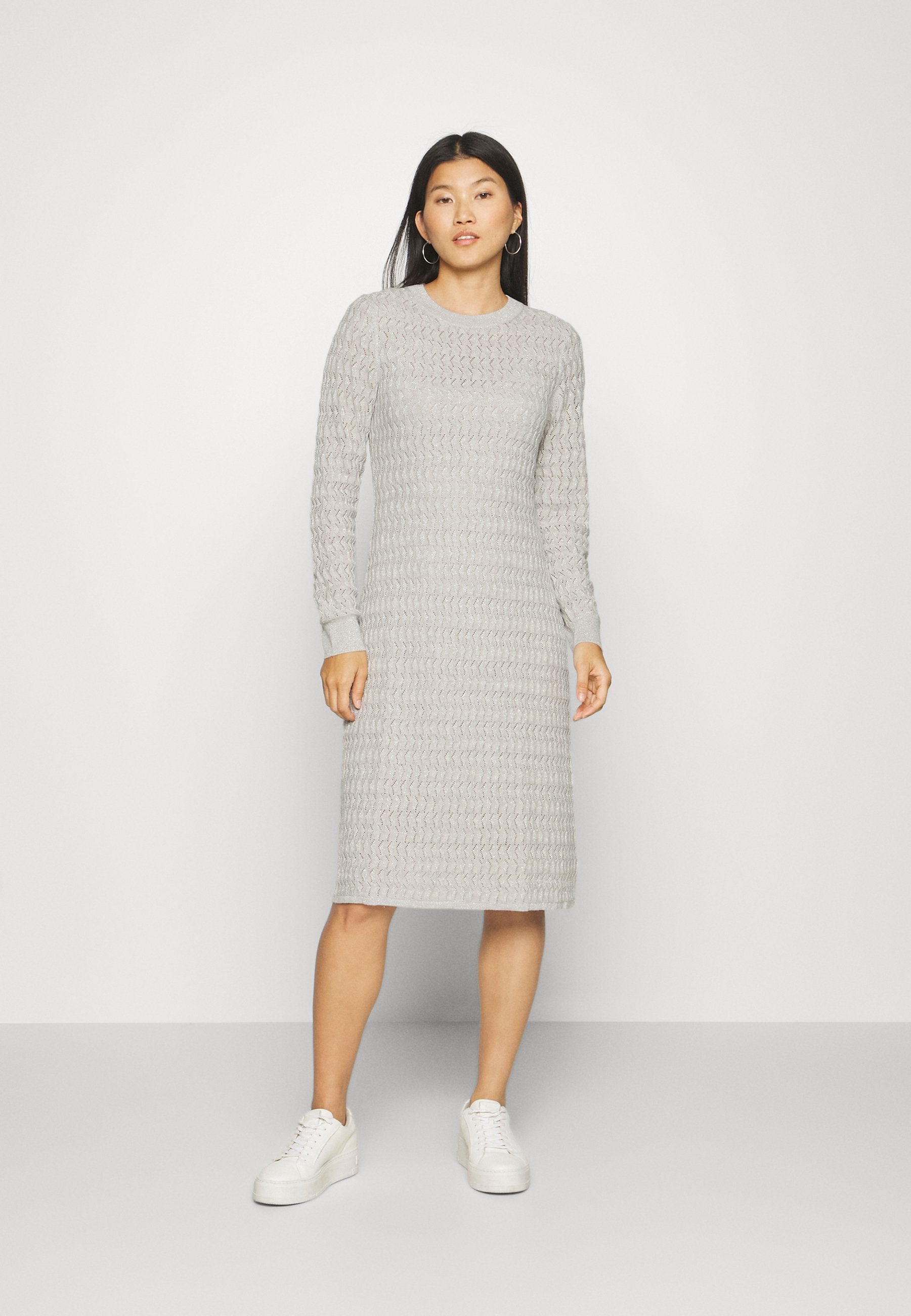 GAP TEXTURED DRESS