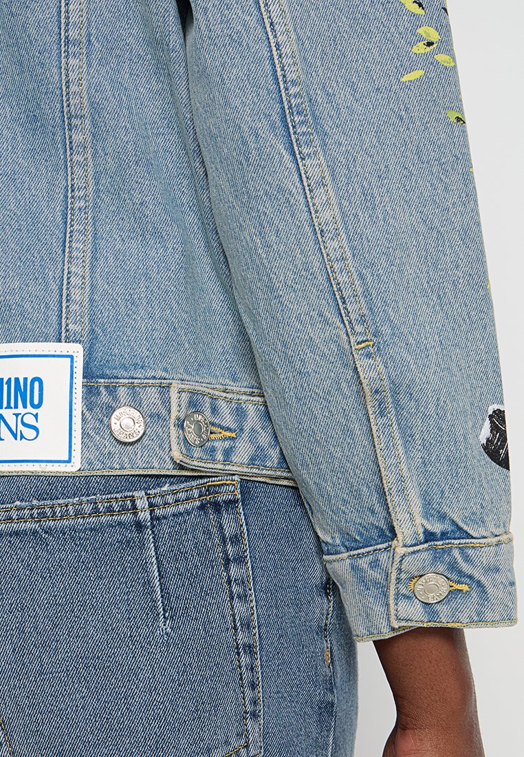 MOSCHINO JEANS
