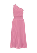 Faltenkleid mit einem schulterfreien Design aus sanftem rosa Stoff. Verfügt über einen gerafften Taillenbund, eine fließende Silhouette und einen knielangen Saum. Glatte Textur.