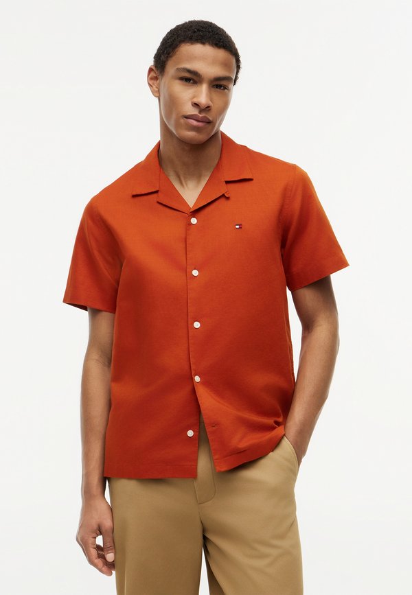 Tommy Hilfiger SOLID SEASONAL QUALITY - Shirt - rusty ochre