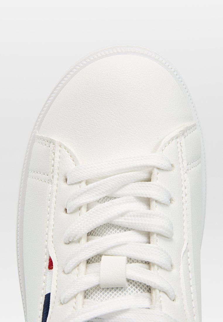 U.S. Polo Assn. ARIS