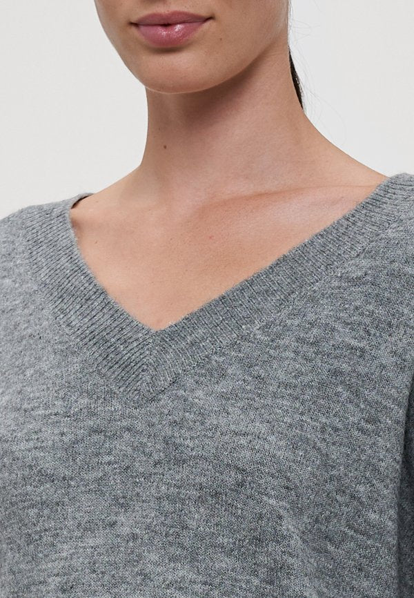 Vero Moda Tall VMJUPITER V NECK PULLOVER