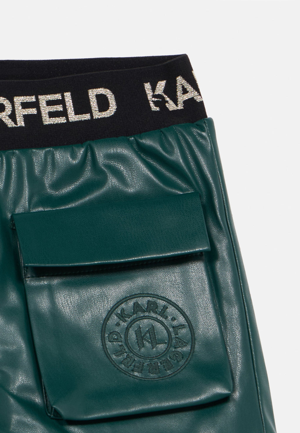 KARL LAGERFELD Shorts Media 3
