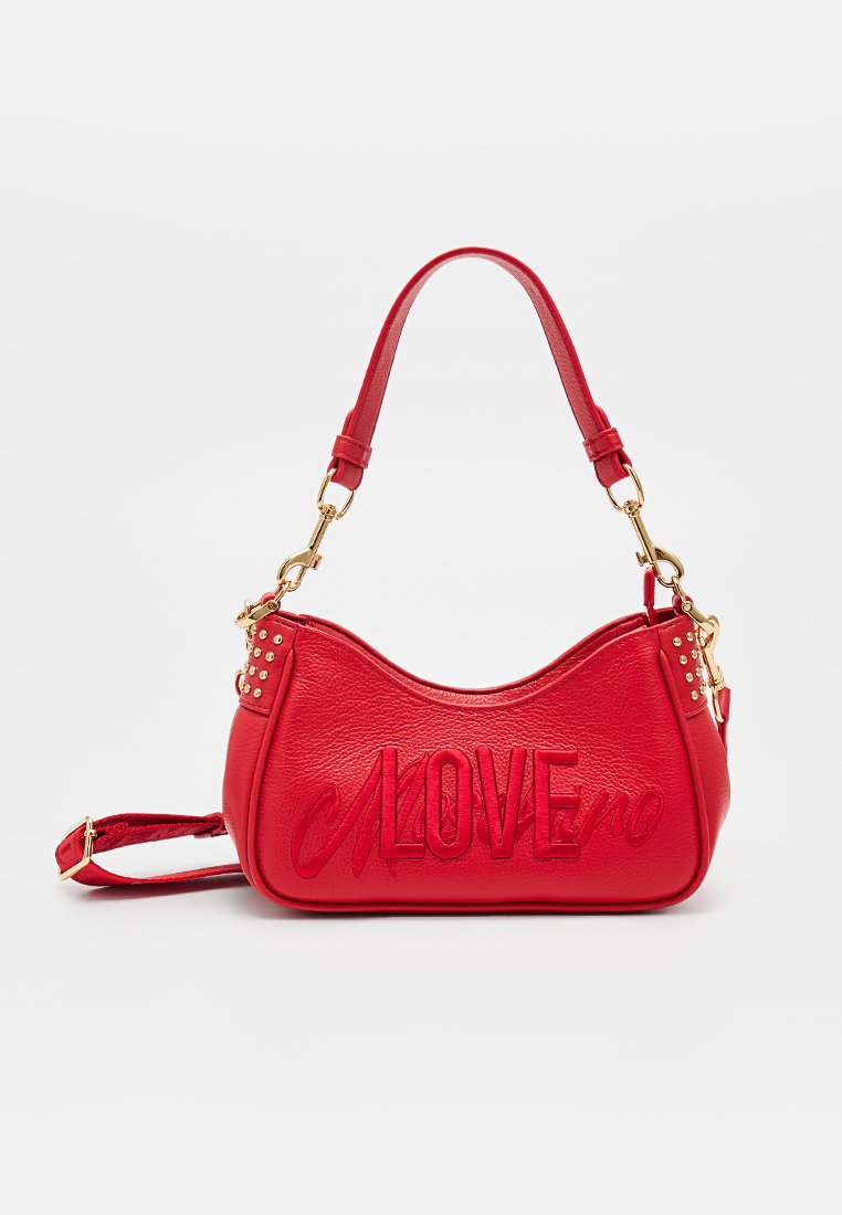 Love Moschino