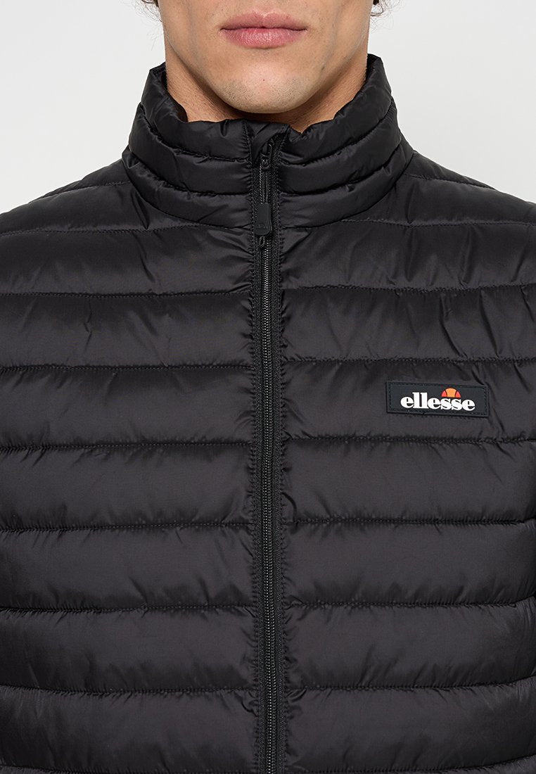 Ellesse OMAK