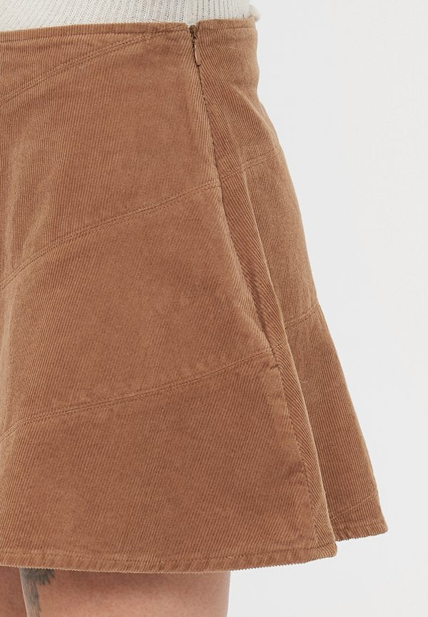 ONLY Petite ONLMOXIE SKATER SKIRT