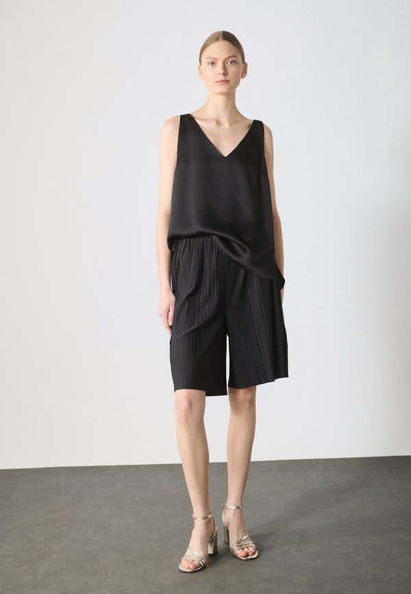 Zign LEATHER