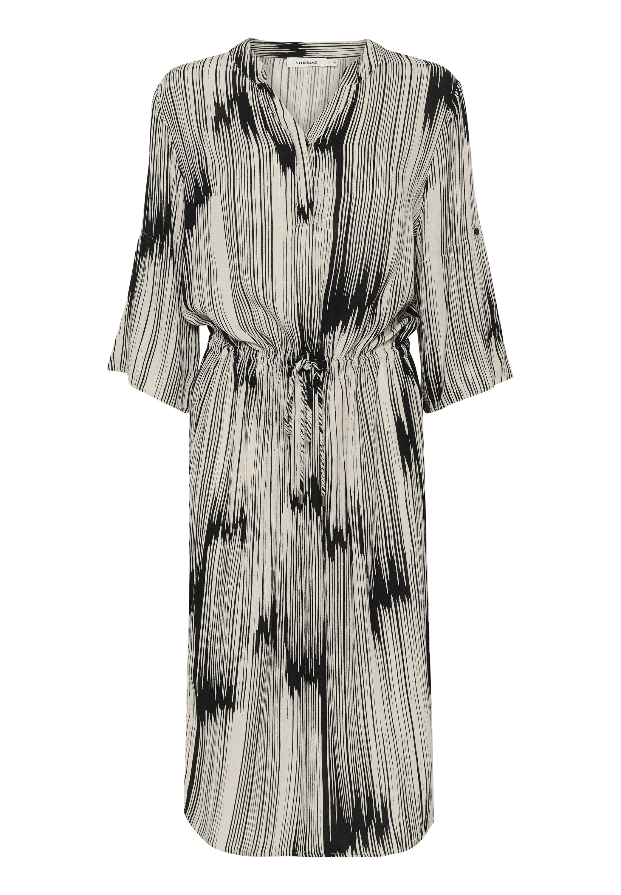 Kurzärmliges Kleid mit einem Schwarz-Weiß-Streifenmuster und einem Zugband in der Taille, aus leichtem Stoff gefertigt. V-Ausschnitt Design.