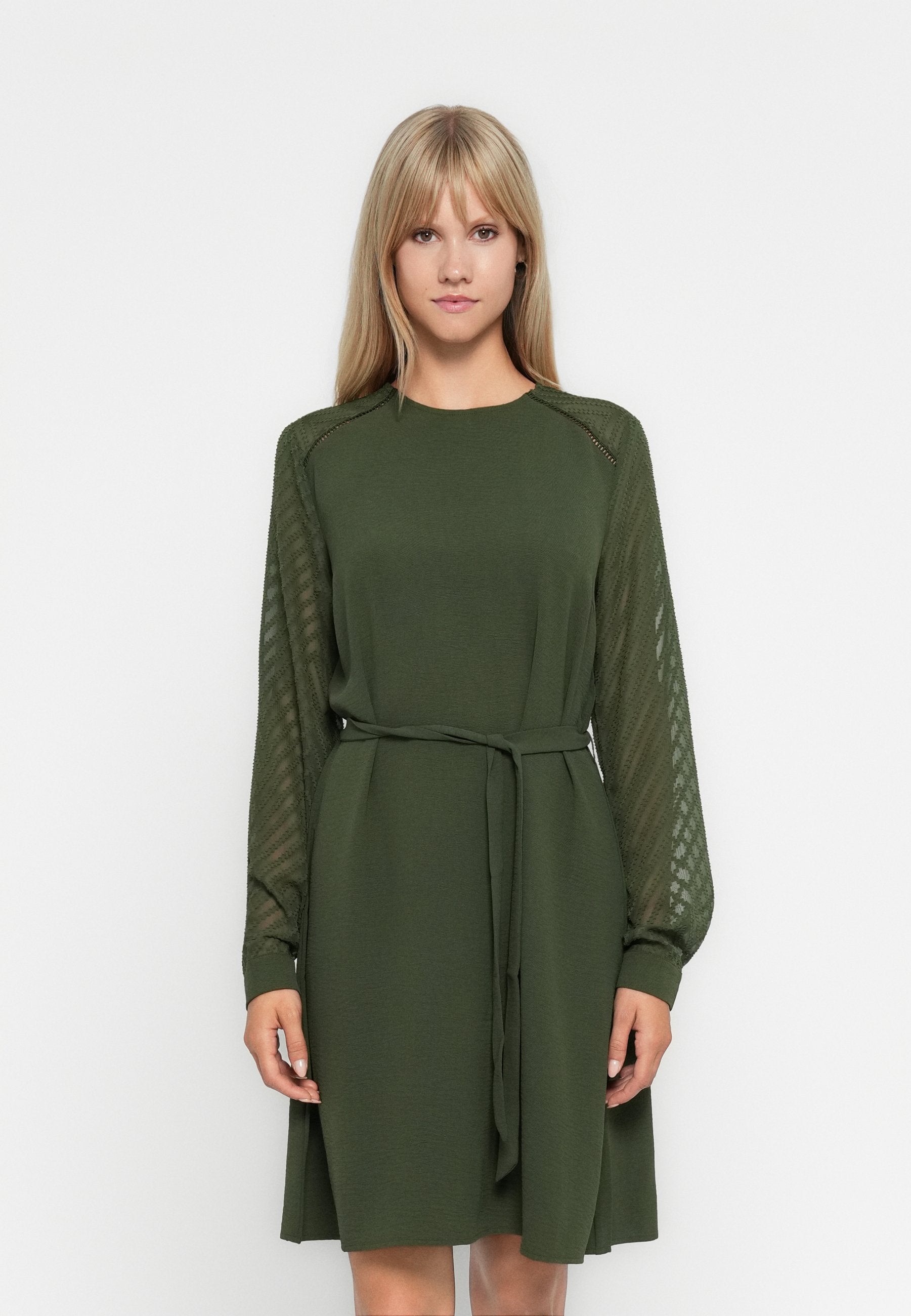 ONLMETTE DOBBY SLEEVE DRESS  Media 3
