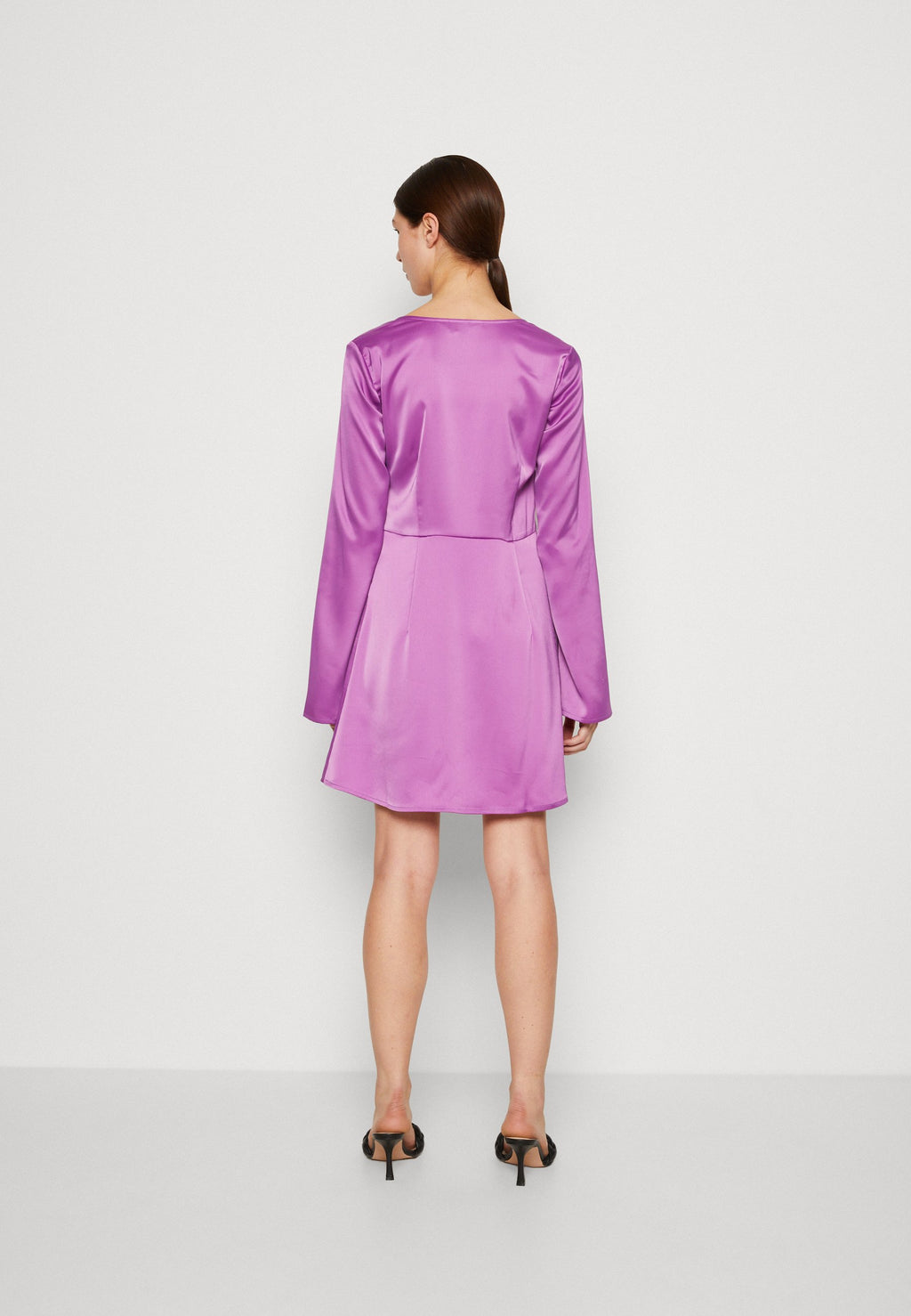 SOMETHINGNEW JENNIFER MINI DRESS