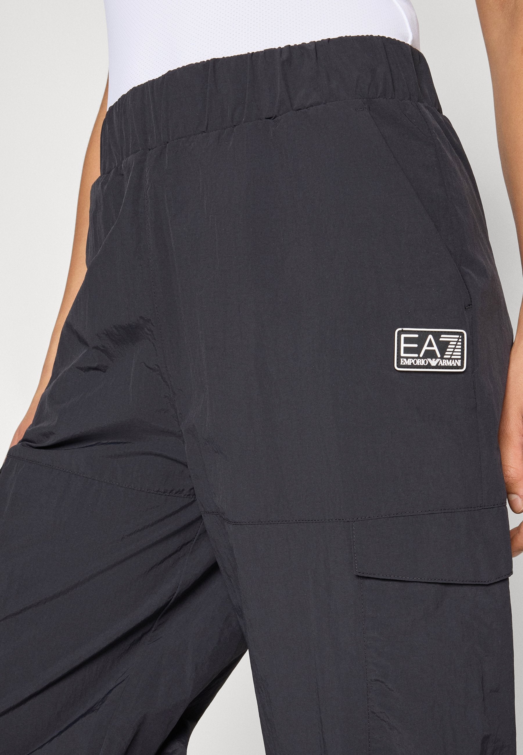 TROUSER Media 6