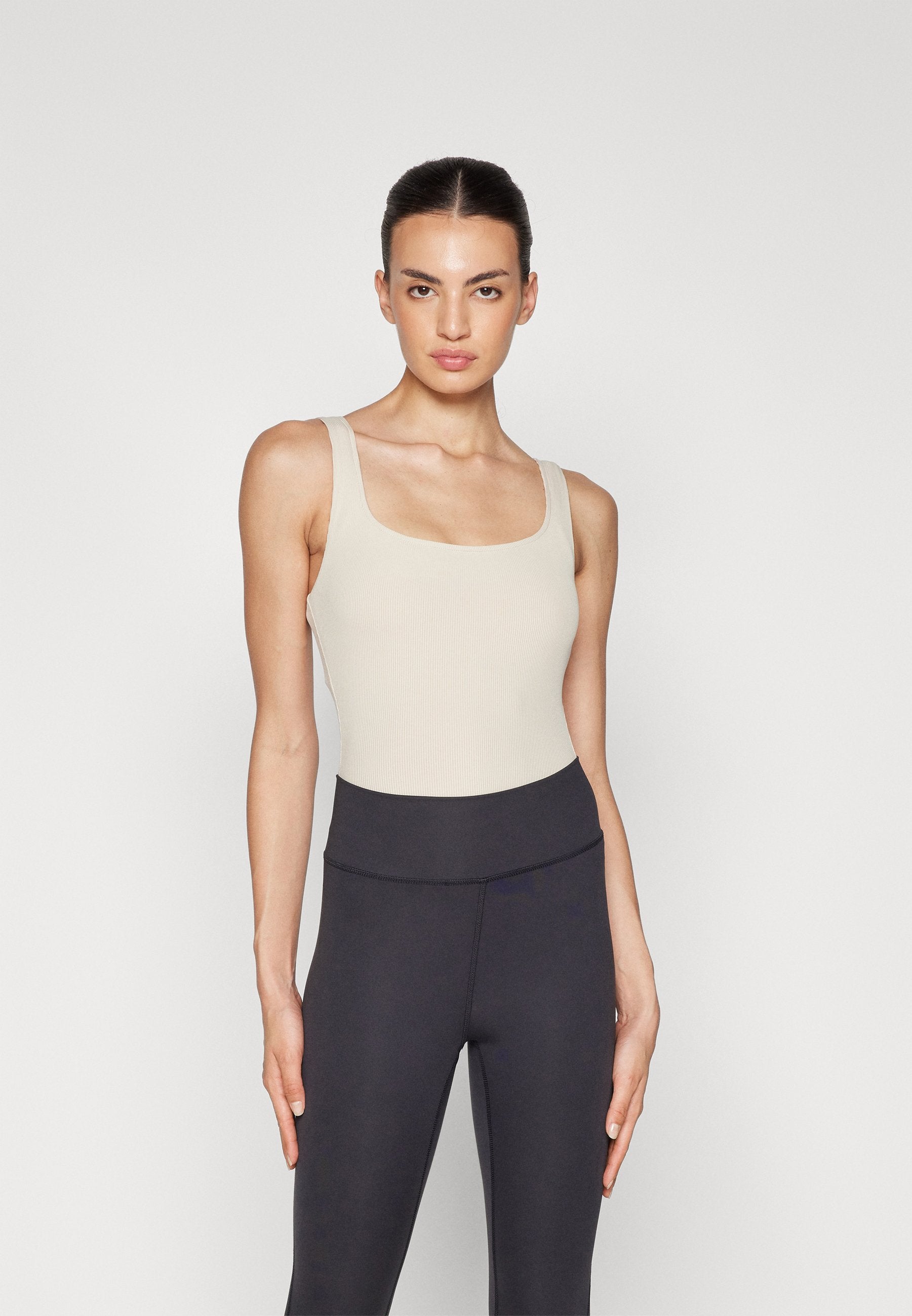 Girlfriend Collective PENNY SQUARE NECK BODYSUIT