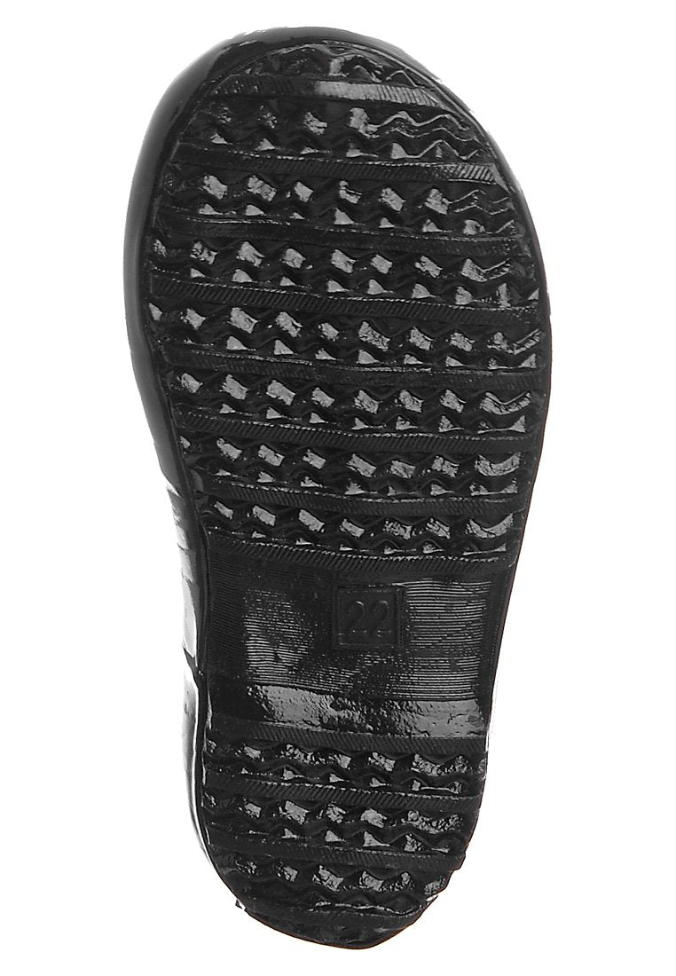 Playshoes