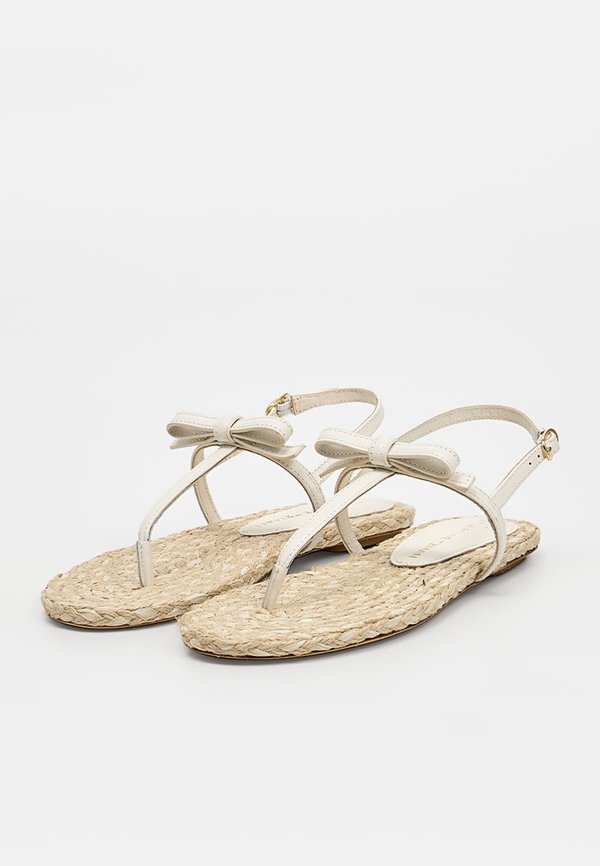 Stuart Weitzman FELICITY