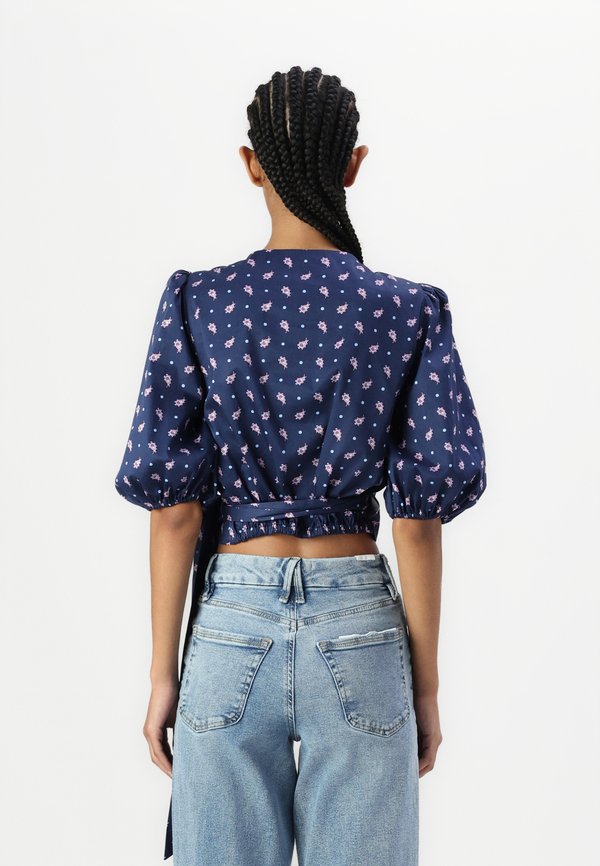 kate spade new york PAISLEY WRAP