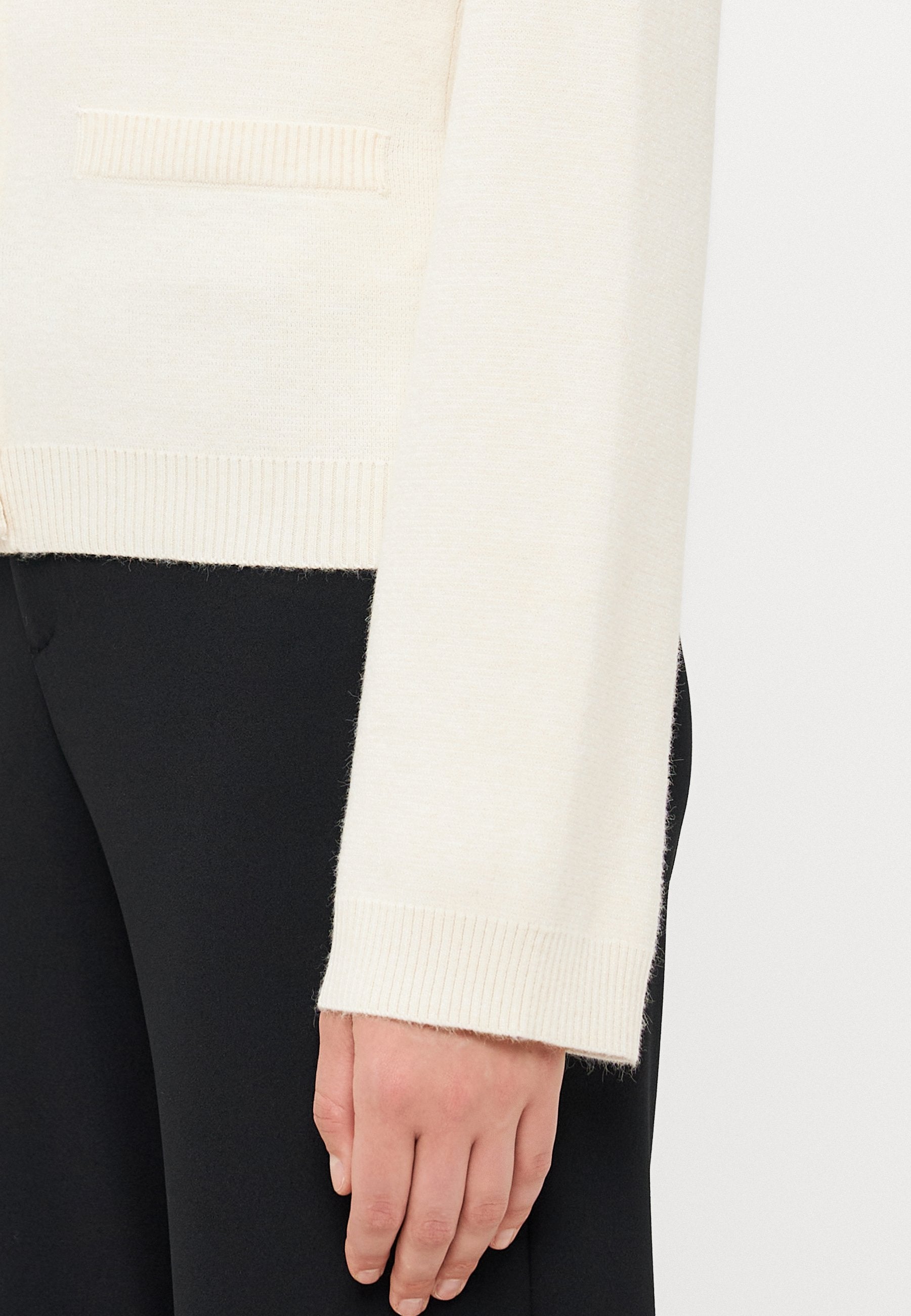 ONLIBI ELLA BUTTON CARDIGAN  Media 6