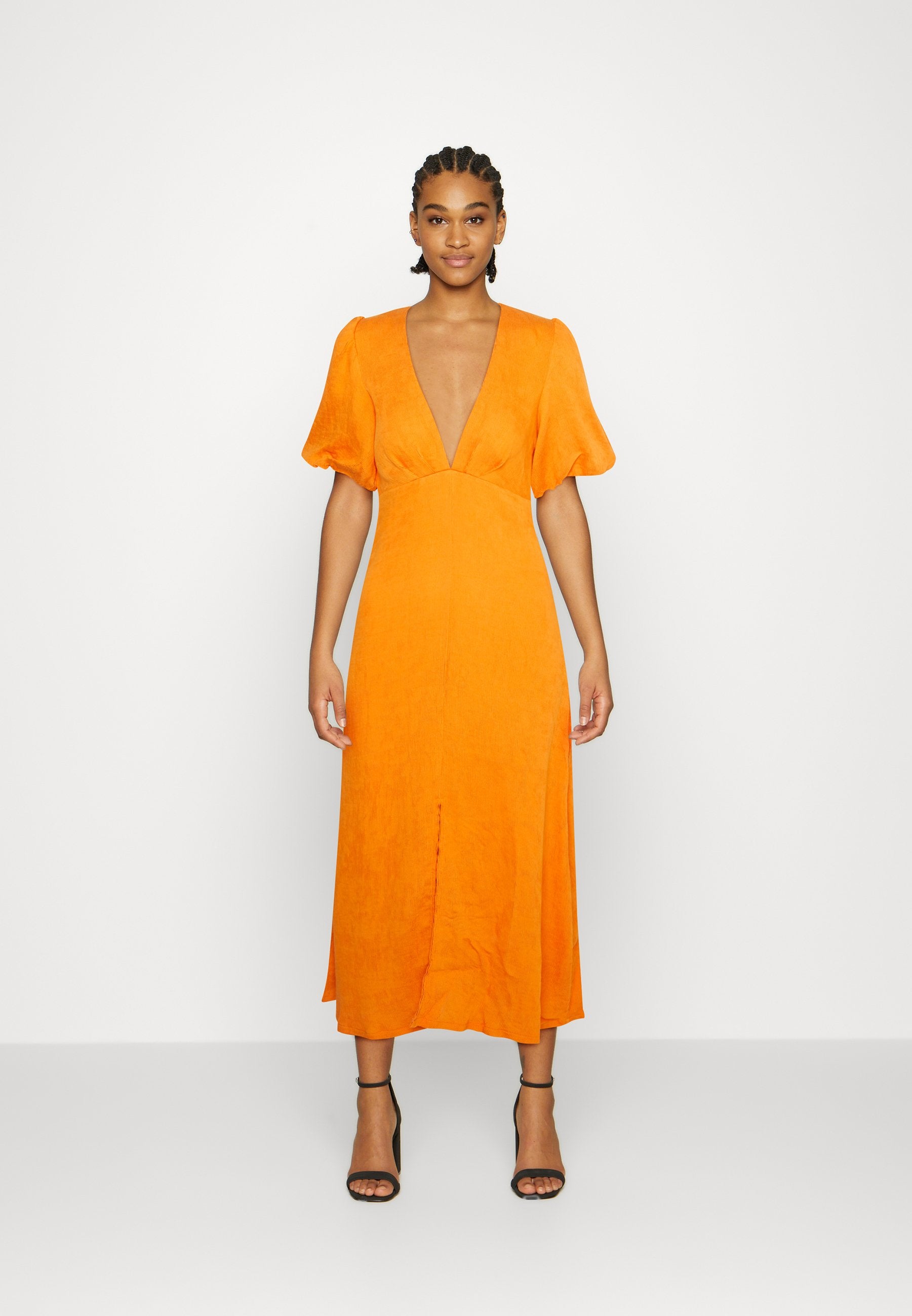 NA-KD FEMMEBLK PUFF SLEEVED MIDI DRESS