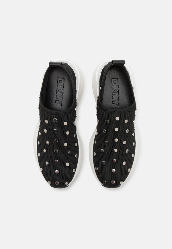 DKNY ZAMORA SLIP ON