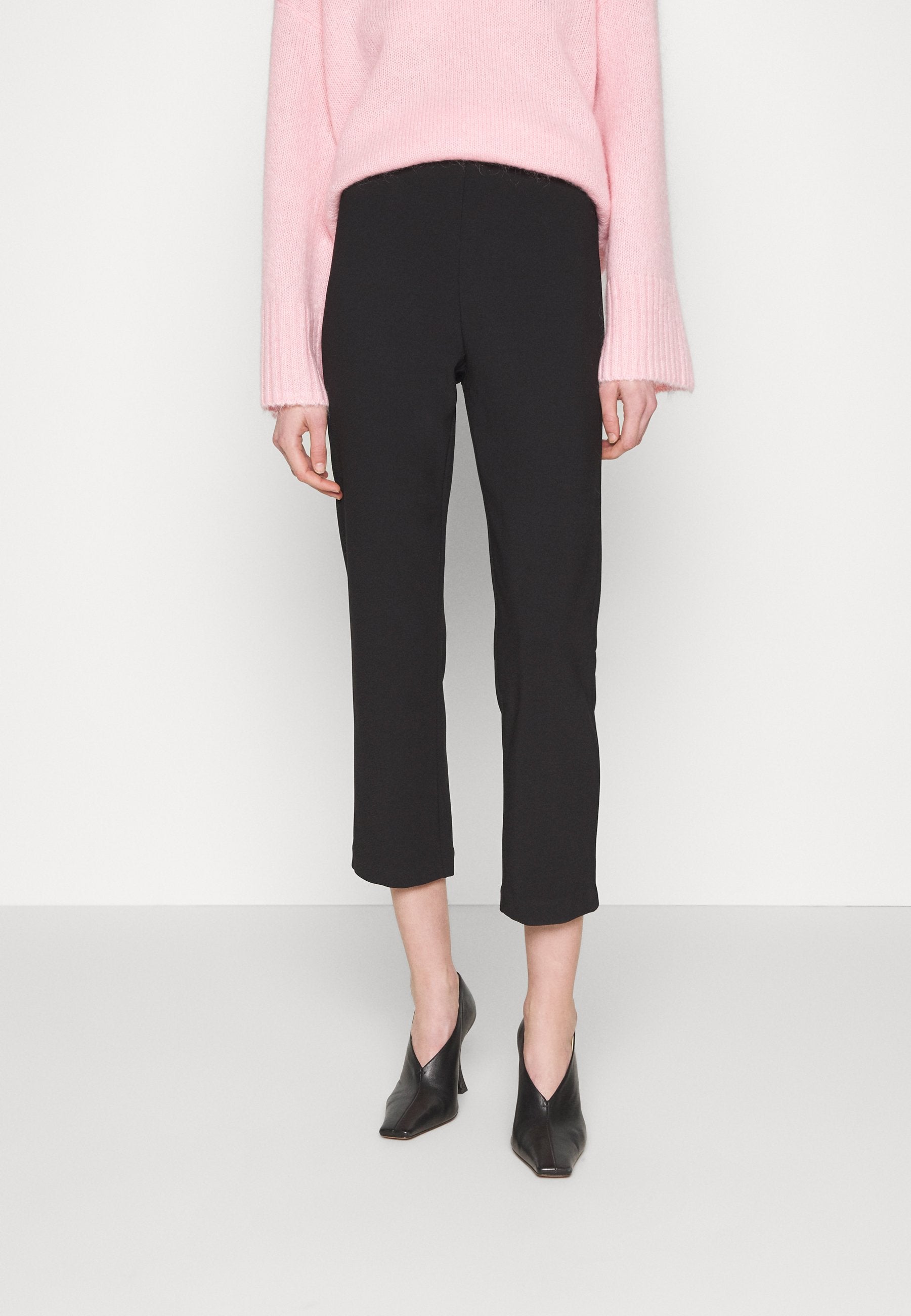 By Malene Birger ESSENTIALS VILEA