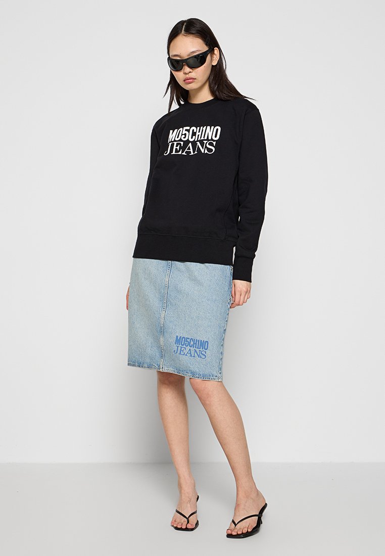 MOSCHINO JEANS