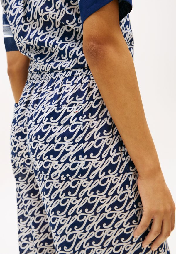 Tommy Hilfiger PRINT VOILE WIDE LEG TROUSERS WITH SILK