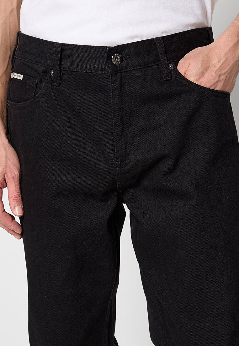 Lindbergh Loose Jeans Media 5