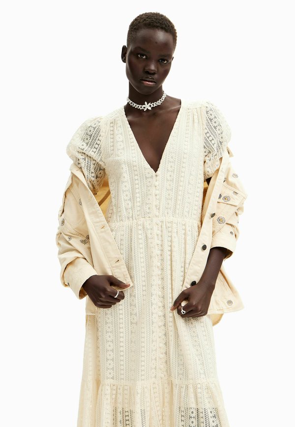 Desigual EMBROIDERED