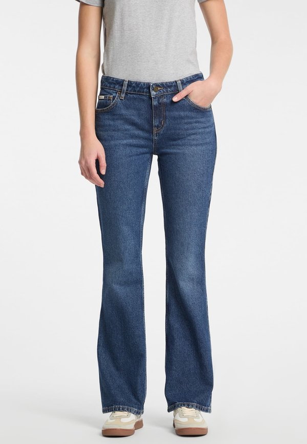 Guess Jeans