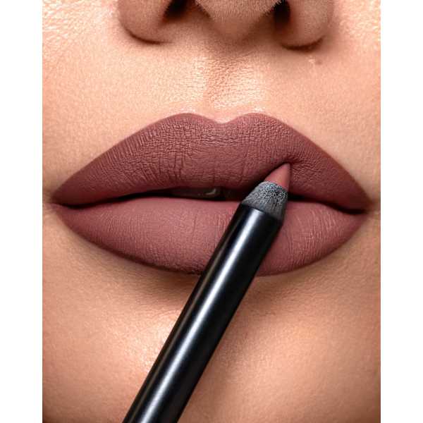 Lipliner Classic Red  BANANA BEAUTY