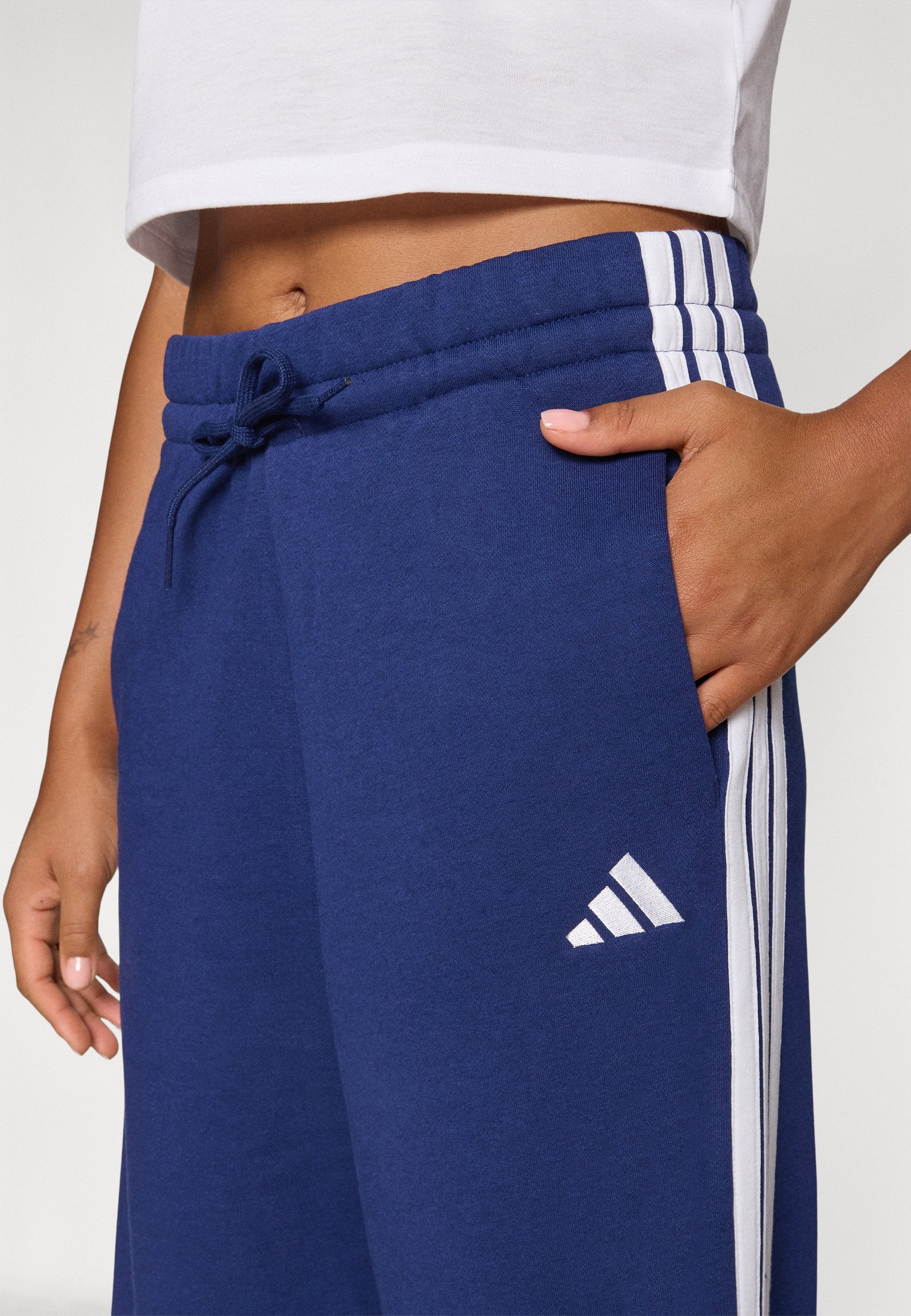 adidas Sportswear ADIDAS WOMEN 3-STRIPES FLEECE WIDE