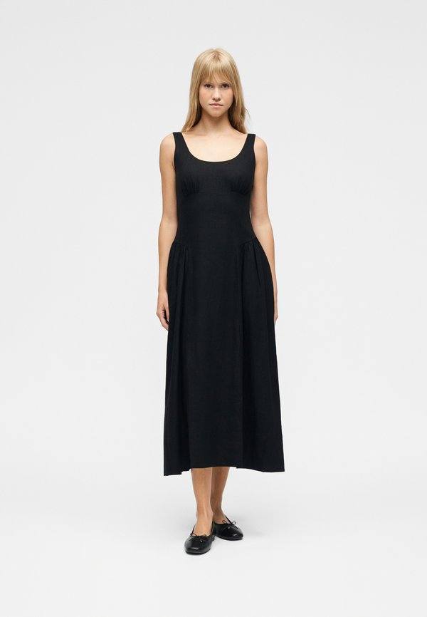 GAP SHIRRED MAXI DRESS