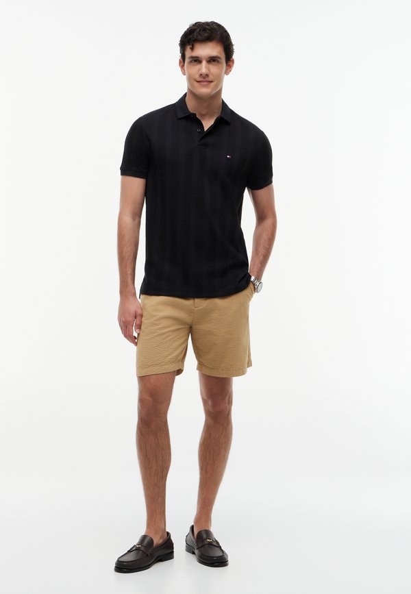 Tommy Hilfiger VERTICAL TONAL STRIPE REG POLO - ELEVATED ESSENTIALS