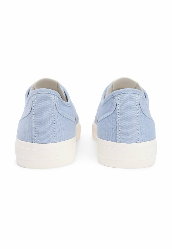 Tommy Jeans ARCHIVE FLAG STRIPE CANVAS TRAINERS