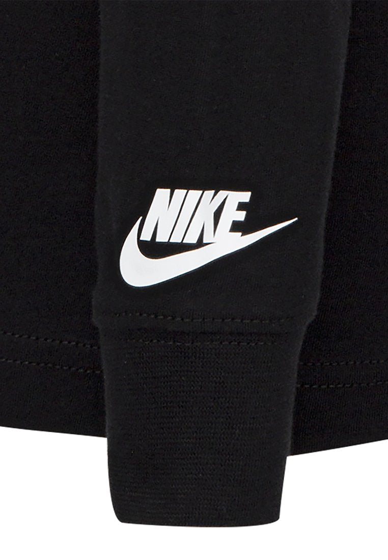 Nike Sportswear