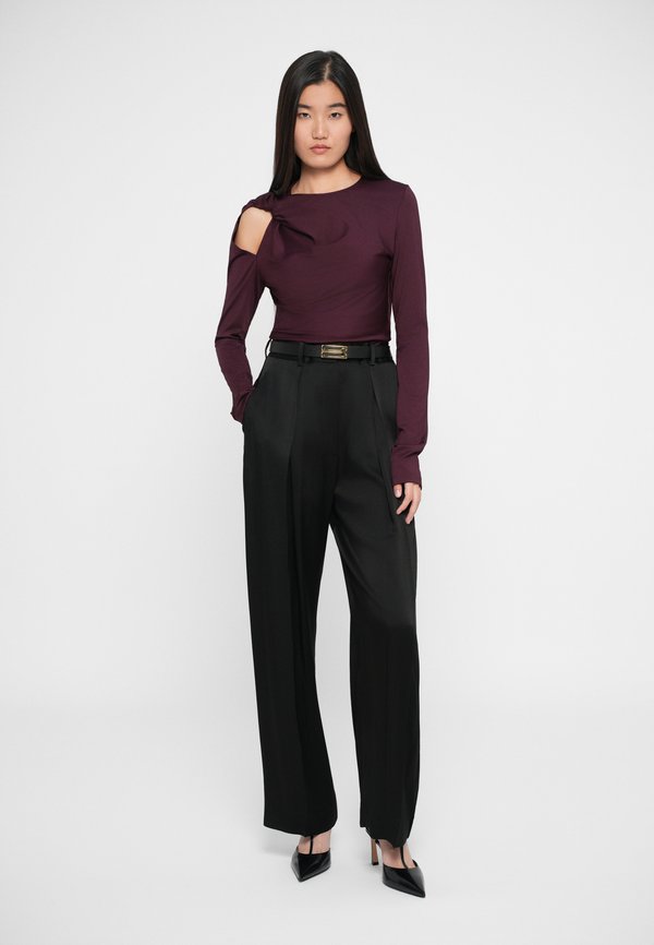 Victoria Beckham TWIST ARMHOLE DETAIL