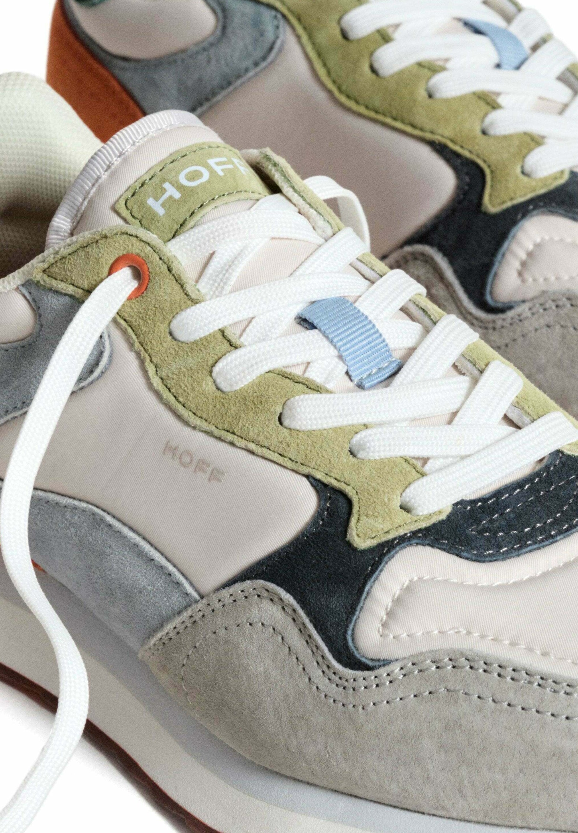 KINGSTON SNEAKERS Media 5