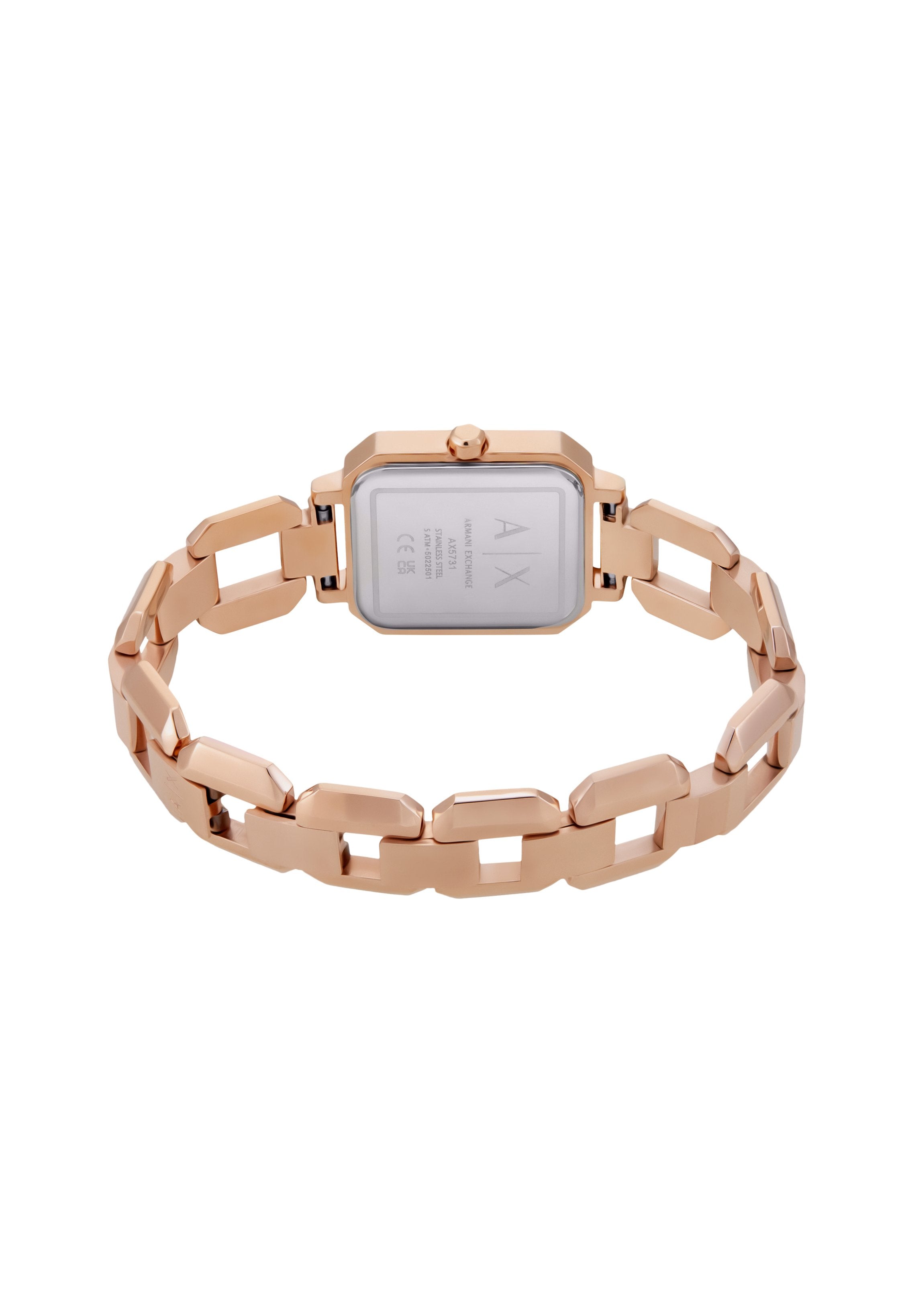LEILA SET Media 3