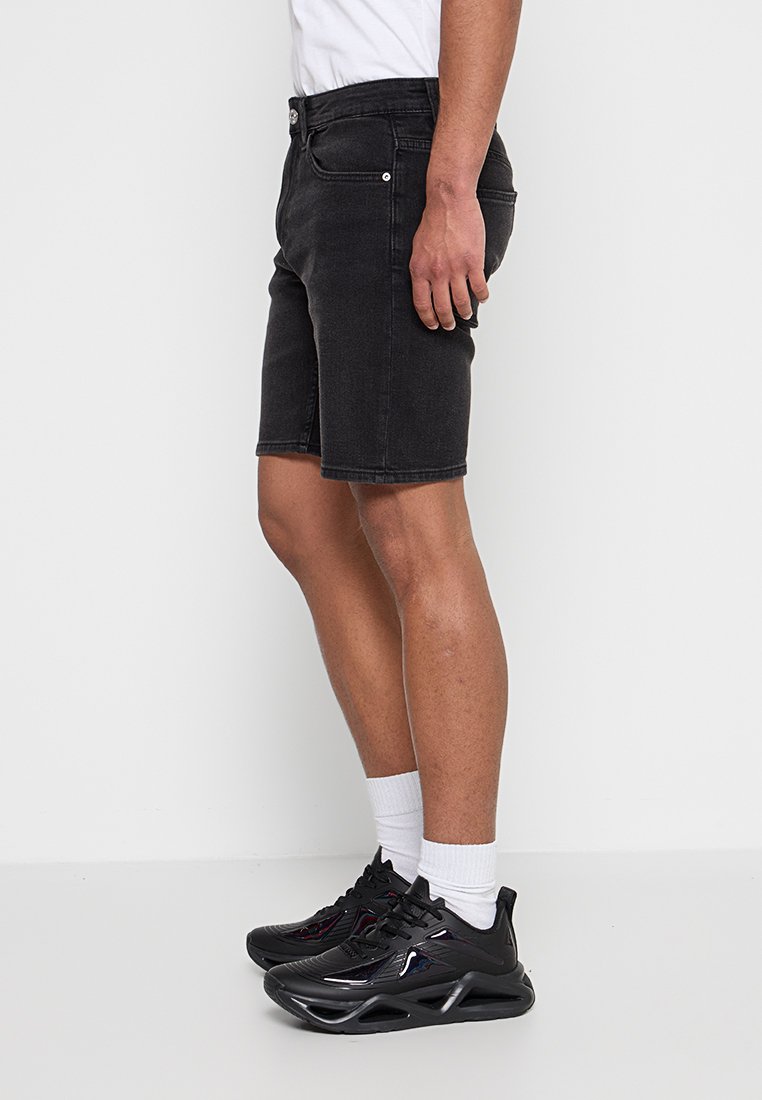 ONSWEFT BOX PIM DNM SHORTS OTL Media 2