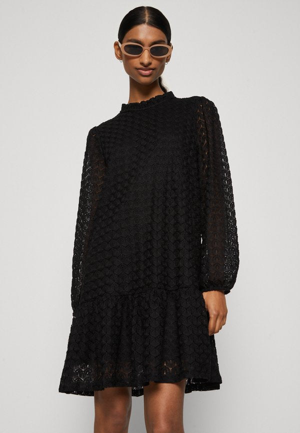 Vero Moda Petite VMBECCA O NECK SHORT DRESS