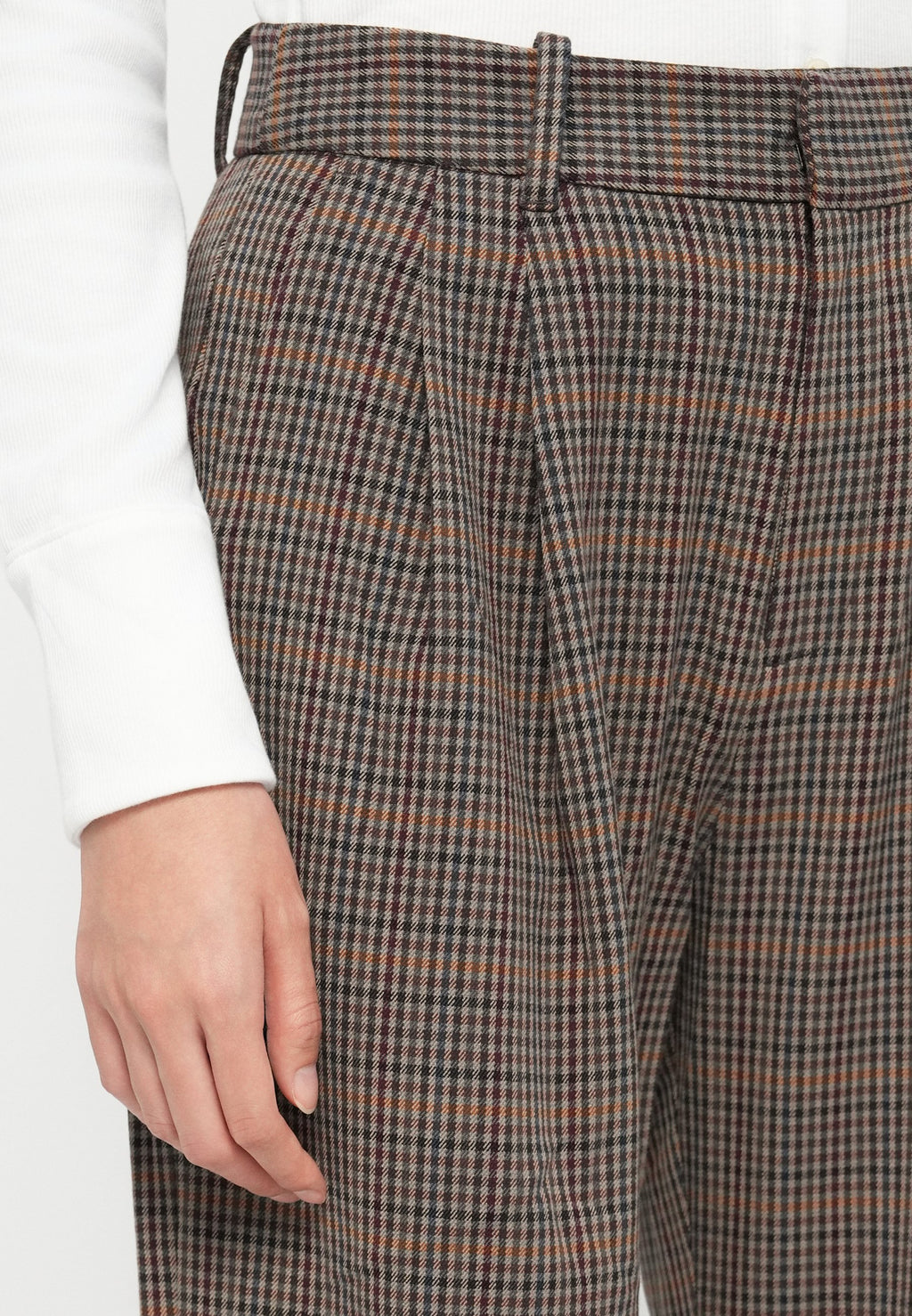 GAP WIDE LEG