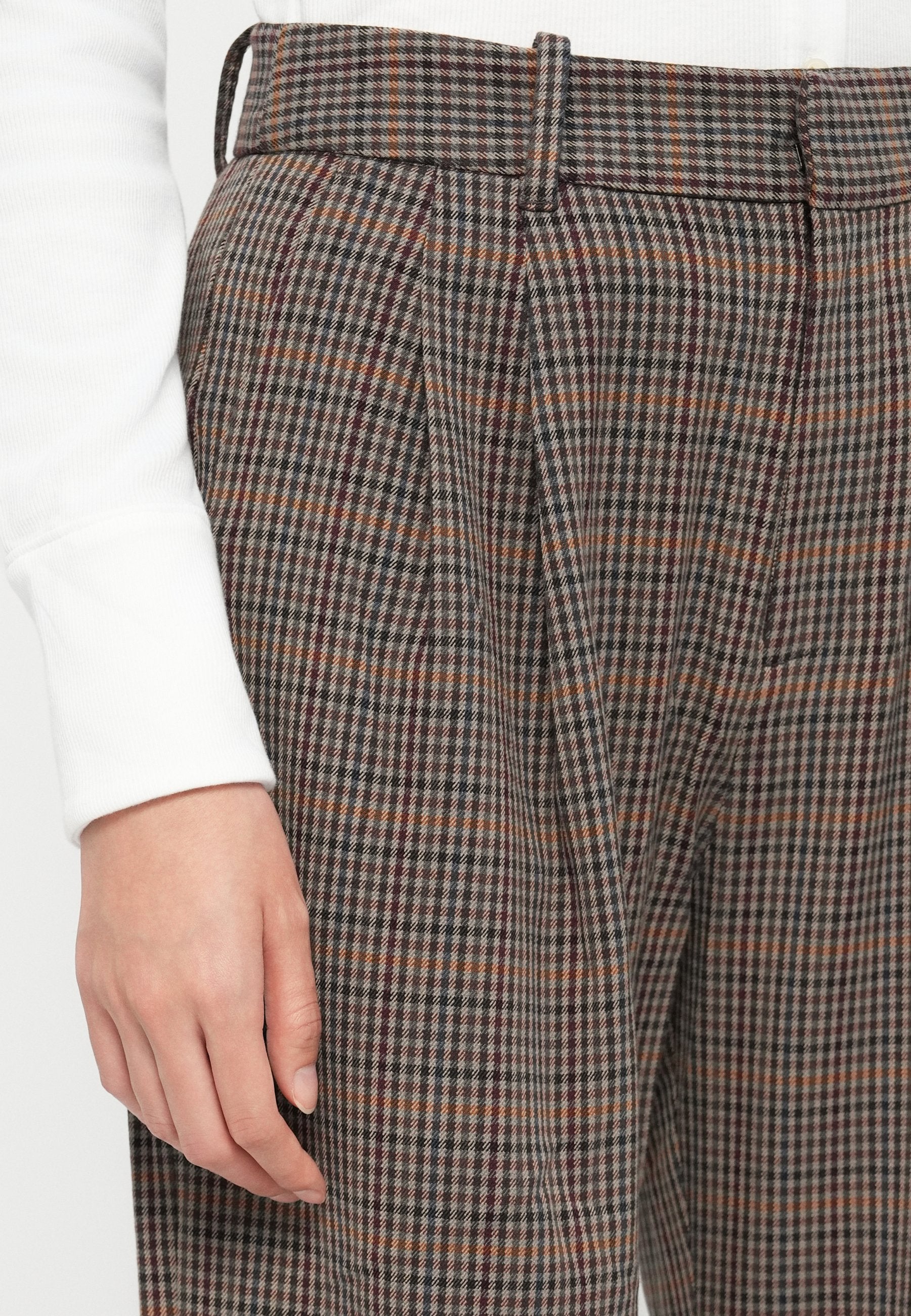 GAP WIDE LEG